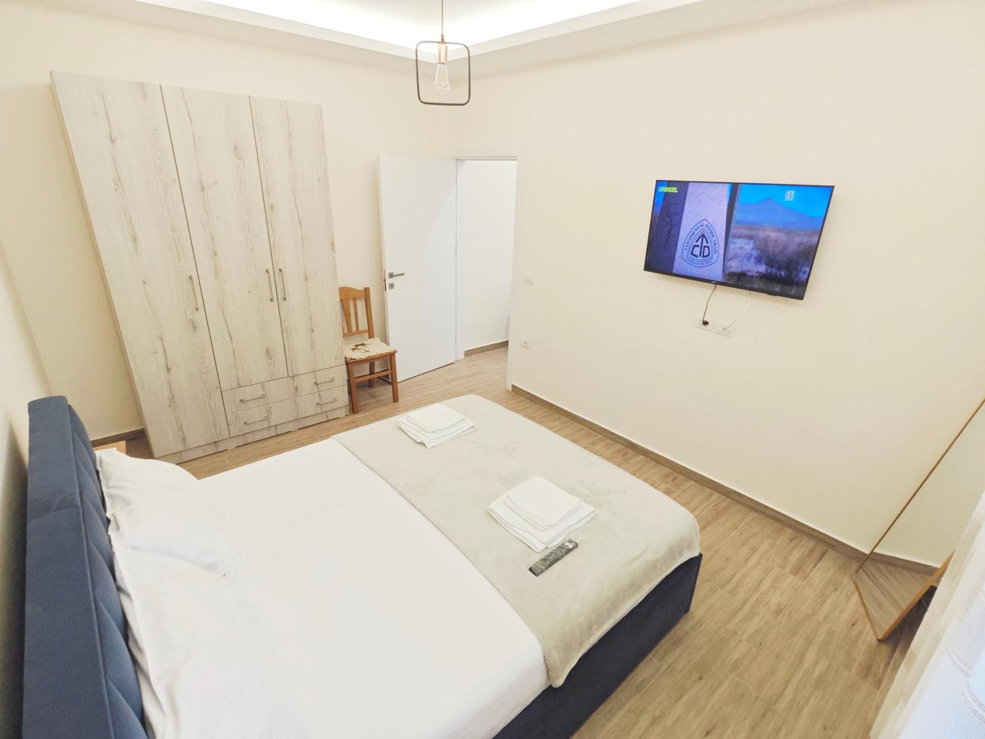 New Apartment Close To Sea And Downtown Влёра Экстерьер фото